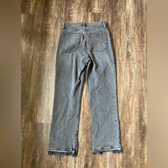 Abercrombie & Fitch The Ankle Straight Ultra High Rise Jeans Women’s Size 28/6L - Picture 3 of 3